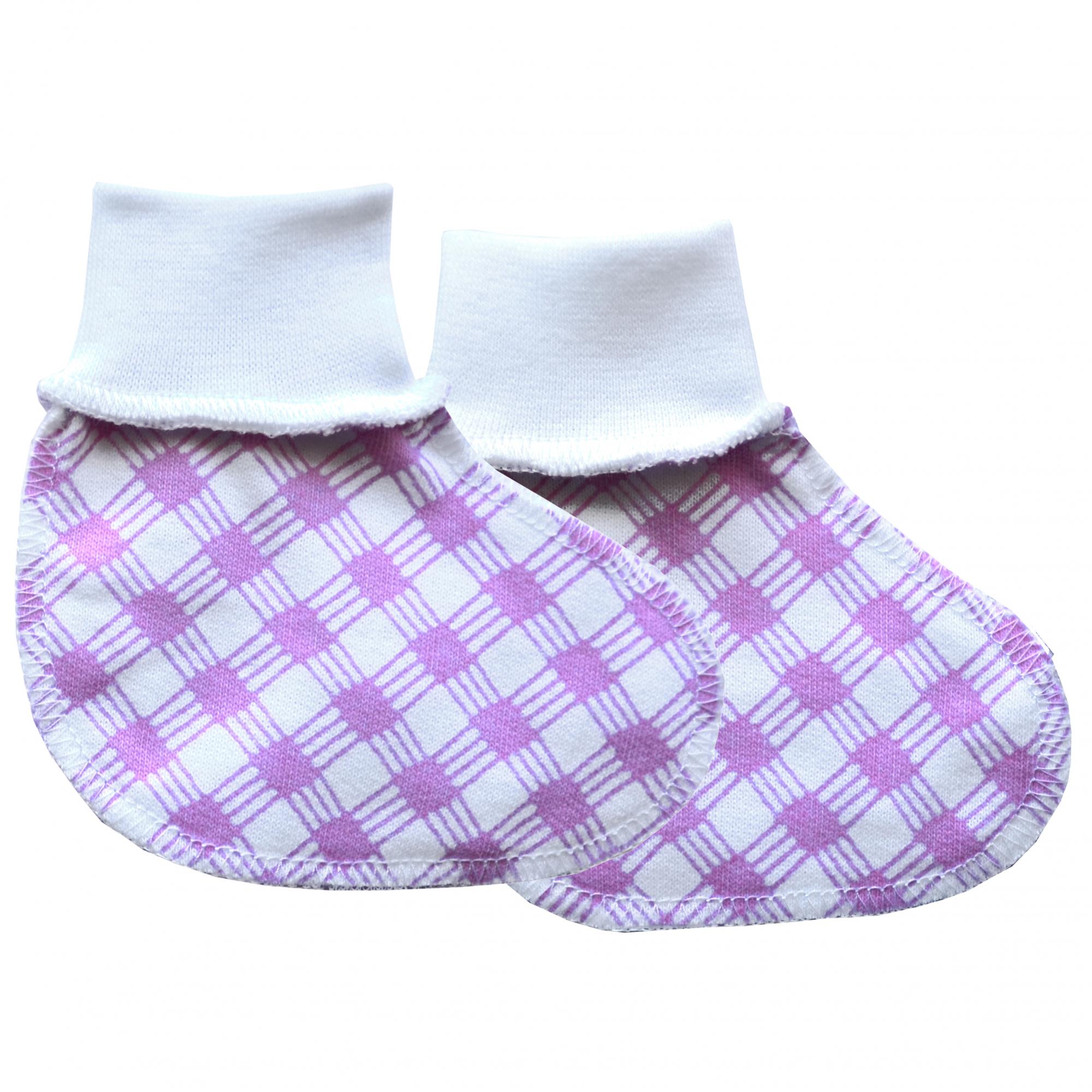 Носочки для новорожденных 0. Носочки для новорожденных. Носки для новорожденных. Носки пинетки для новорожденных. Носки для новорожденных хб.